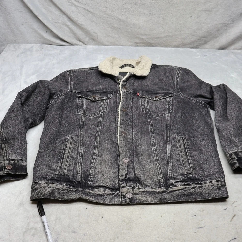 Levis Jacket Men XL Black Black Denim Trucker Sherpa Lined Classic Jean Fade
